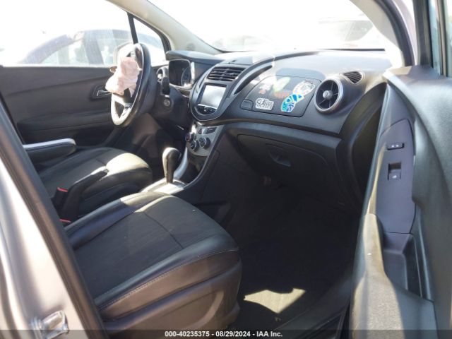 Photo 4 VIN: 3GNCJLSB2FL256332 - CHEVROLET TRAX 