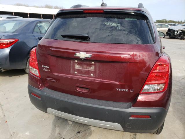 Photo 8 VIN: 3GNCJLSB2GL122633 - CHEVROLET TRAX 1LT 