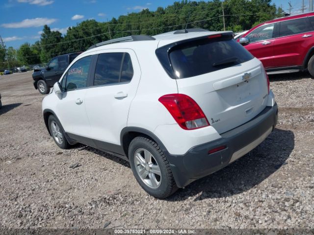 Photo 2 VIN: 3GNCJLSB2GL130425 - CHEVROLET TRAX 