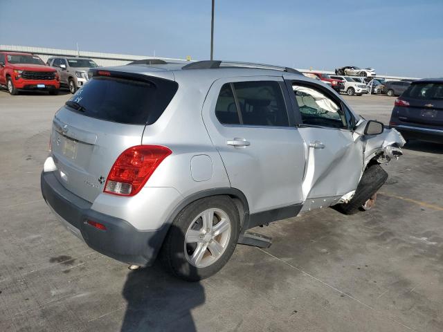 Photo 2 VIN: 3GNCJLSB2GL142316 - CHEVROLET TRAX 1LT 