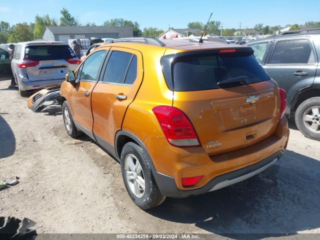 Photo 2 VIN: 3GNCJLSB2HL182722 - CHEVROLET TRAX 