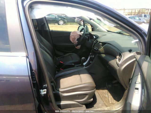 Photo 4 VIN: 3GNCJLSB2JL147720 - CHEVROLET TRAX 