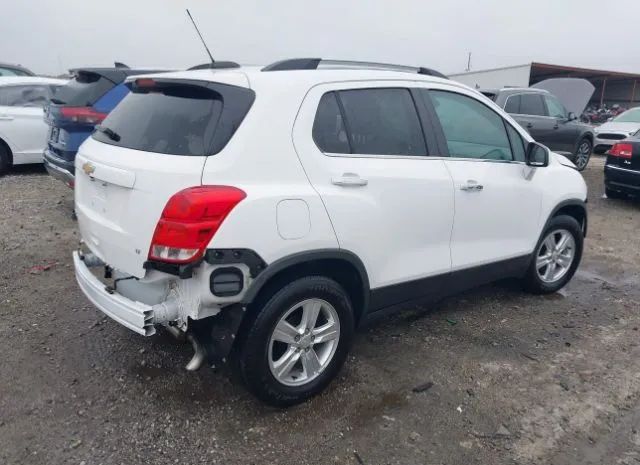 Photo 3 VIN: 3GNCJLSB2JL332463 - CHEVROLET TRAX 