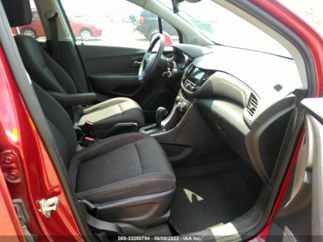 Photo 4 VIN: 3GNCJLSB2JL417898 - CHEVROLET TRAX 