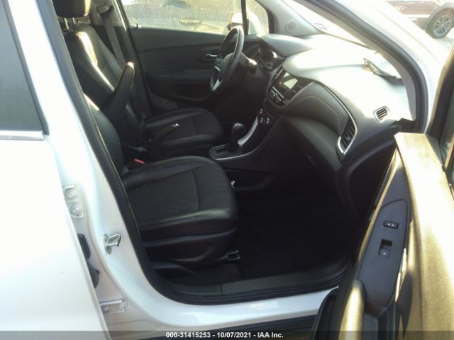 Photo 4 VIN: 3GNCJLSB2KL148903 - CHEVROLET TRAX 