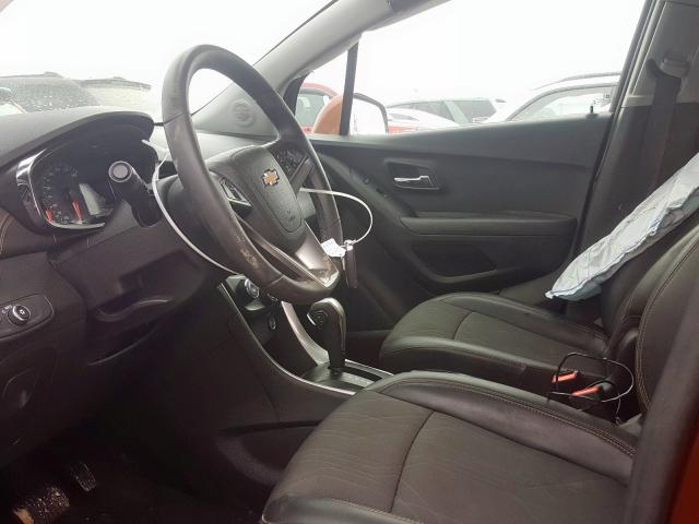 Photo 4 VIN: 3GNCJLSB2KL236415 - CHEVROLET TRAX 1LT 