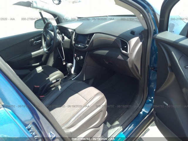 Photo 4 VIN: 3GNCJLSB2LL114297 - CHEVROLET TRAX 