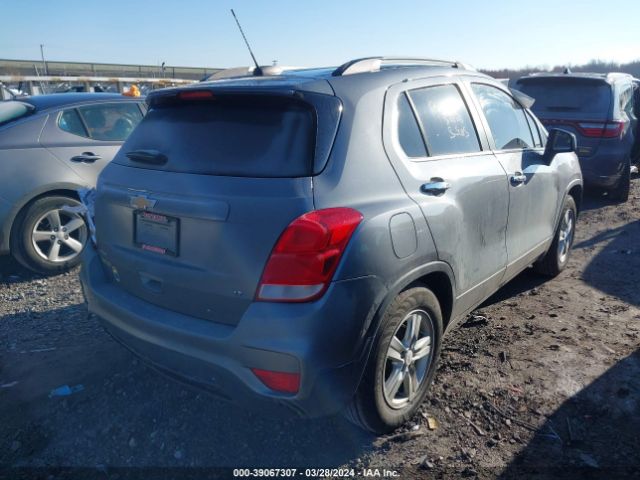 Photo 3 VIN: 3GNCJLSB2LL198296 - CHEVROLET TRAX 