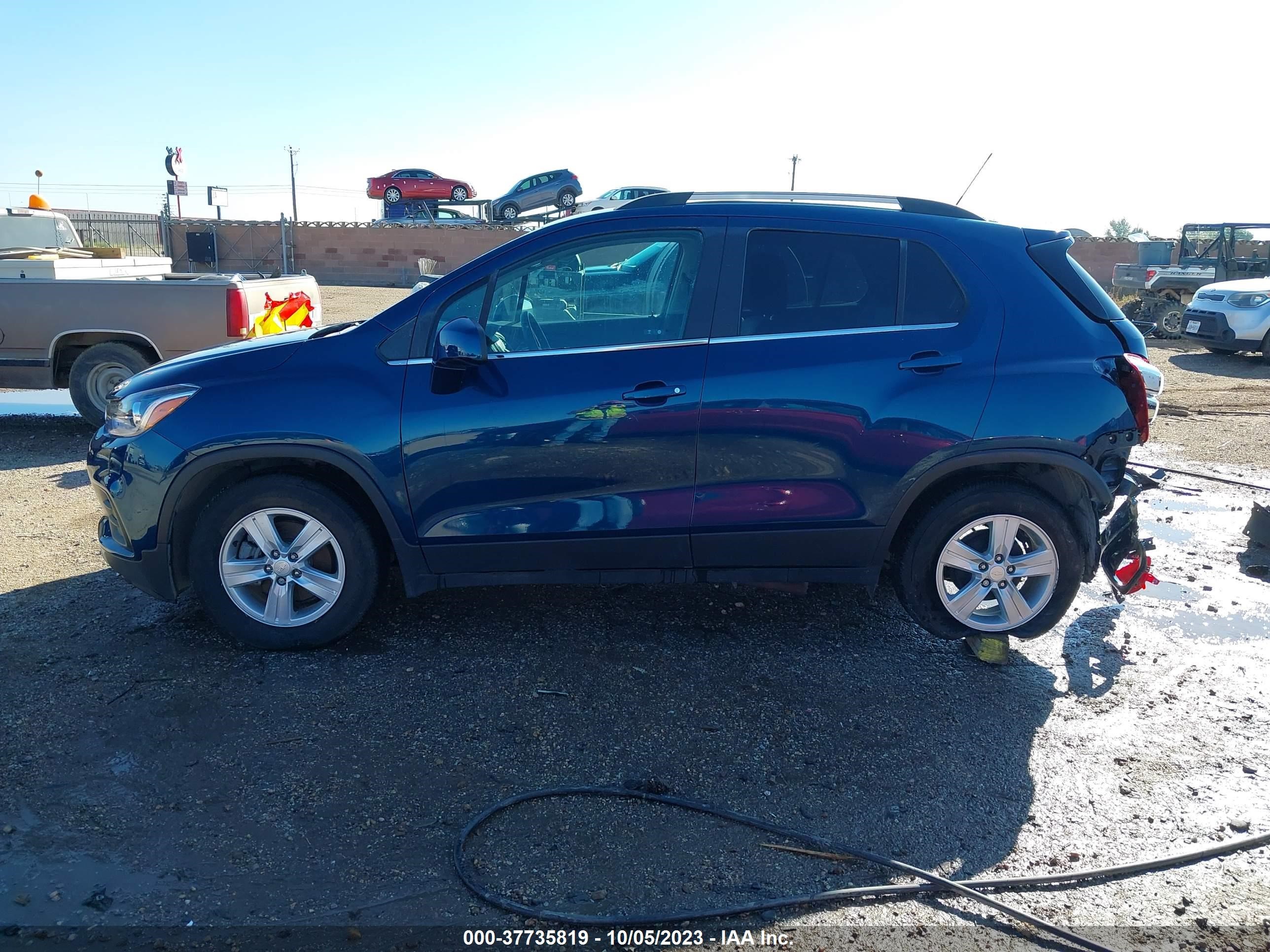 Photo 14 VIN: 3GNCJLSB2LL325810 - CHEVROLET TRAX 