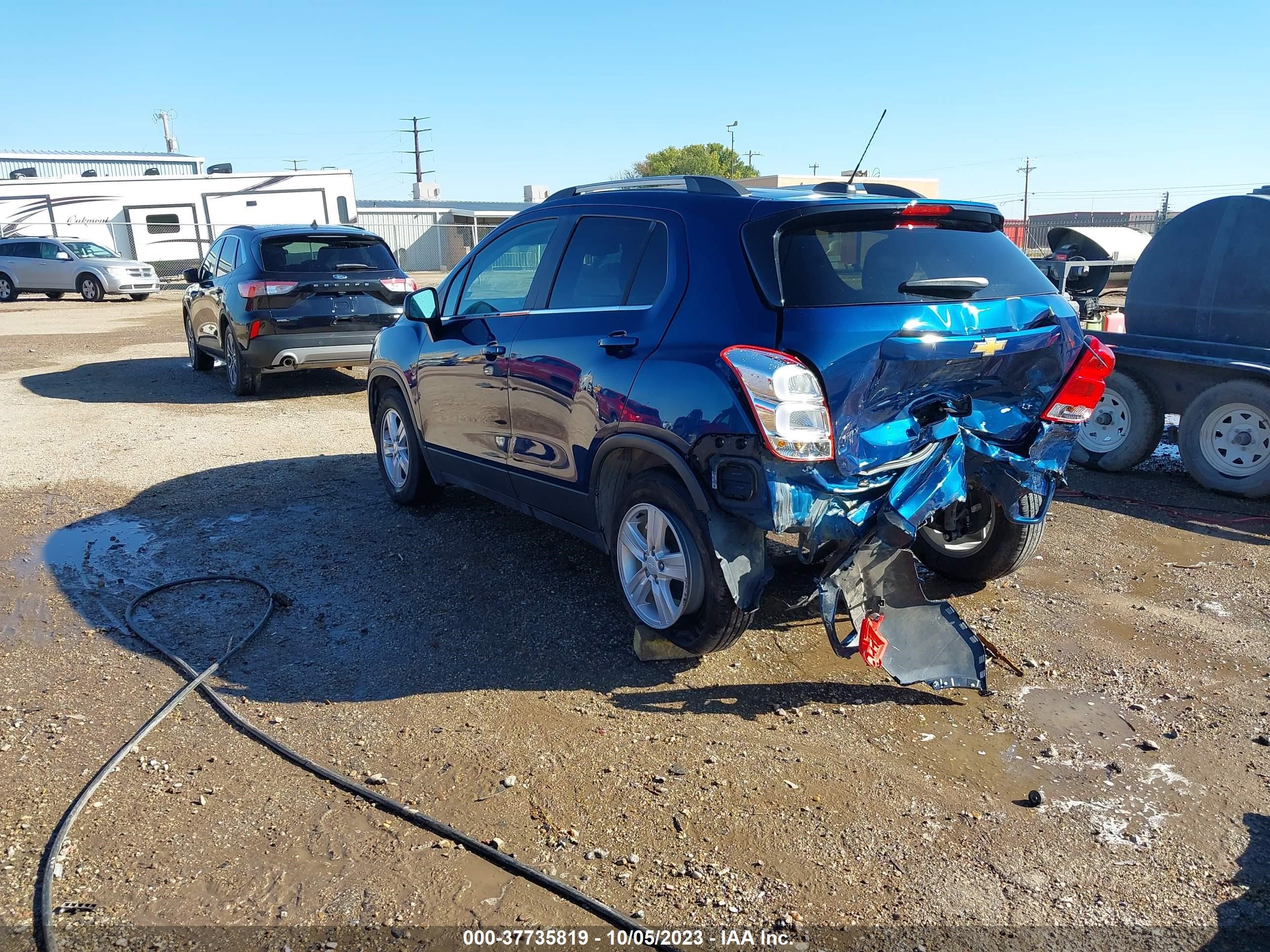 Photo 2 VIN: 3GNCJLSB2LL325810 - CHEVROLET TRAX 