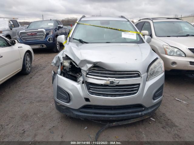 Photo 5 VIN: 3GNCJLSB3FL242665 - CHEVROLET TRAX 