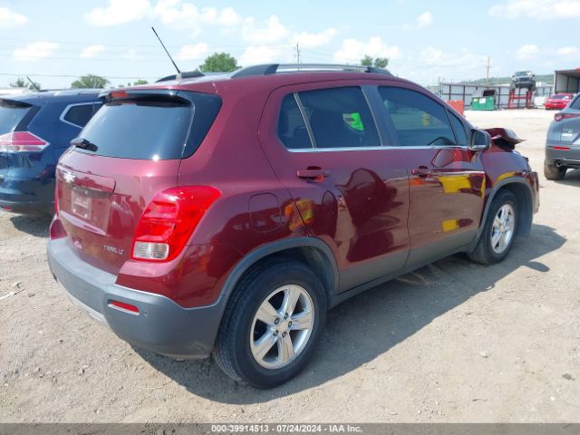 Photo 3 VIN: 3GNCJLSB3GL148805 - CHEVROLET TRAX 