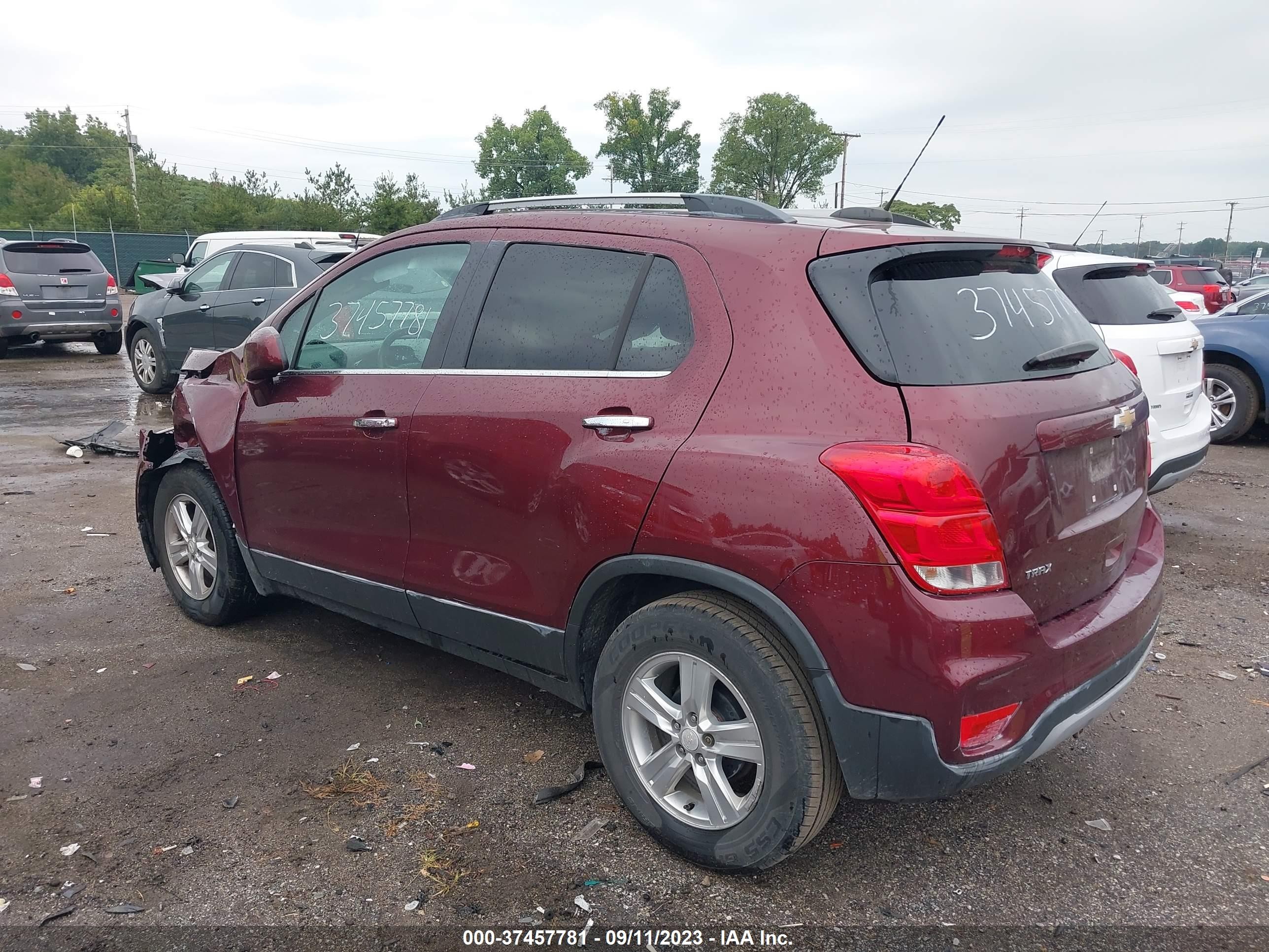 Photo 2 VIN: 3GNCJLSB3HL148384 - CHEVROLET TRAX 