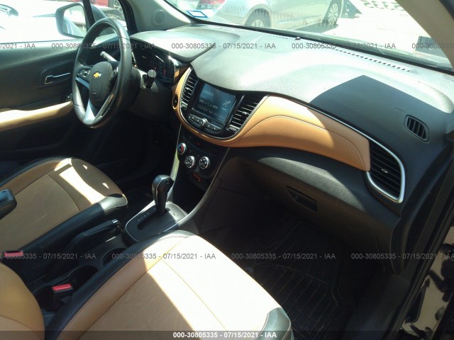 Photo 4 VIN: 3GNCJLSB3HL289472 - CHEVROLET TRAX 