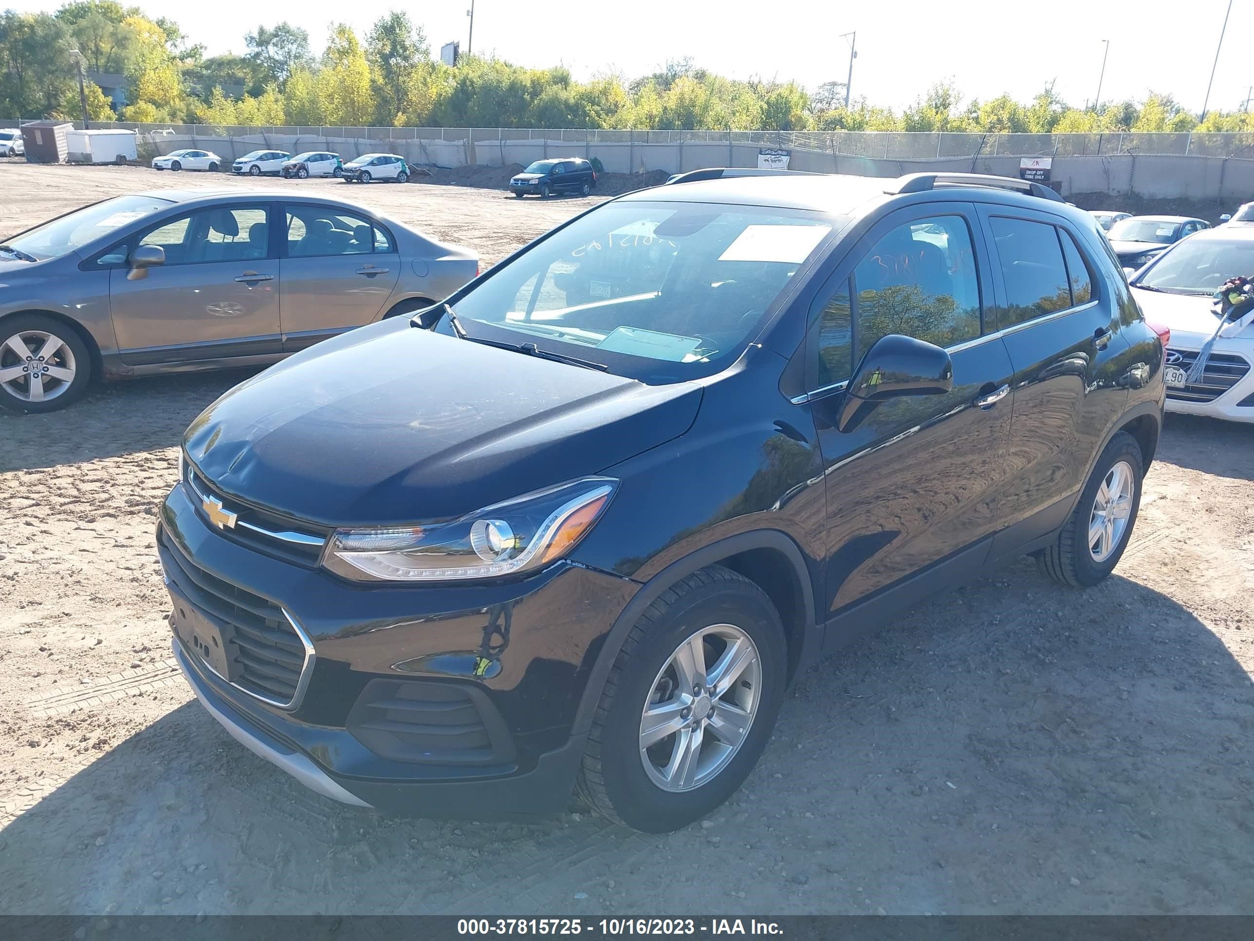 Photo 1 VIN: 3GNCJLSB3JL182461 - CHEVROLET TRAX 