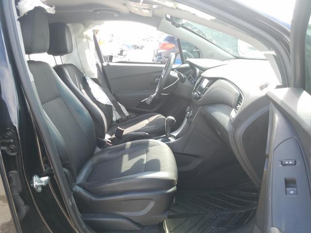 Photo 4 VIN: 3GNCJLSB3JL215071 - CHEVROLET TRAX 1LT 