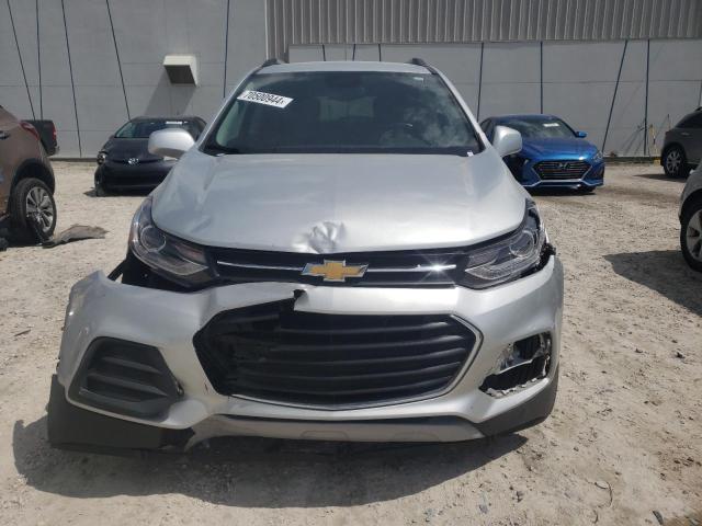 Photo 4 VIN: 3GNCJLSB3JL417490 - CHEVROLET TRAX 1LT 