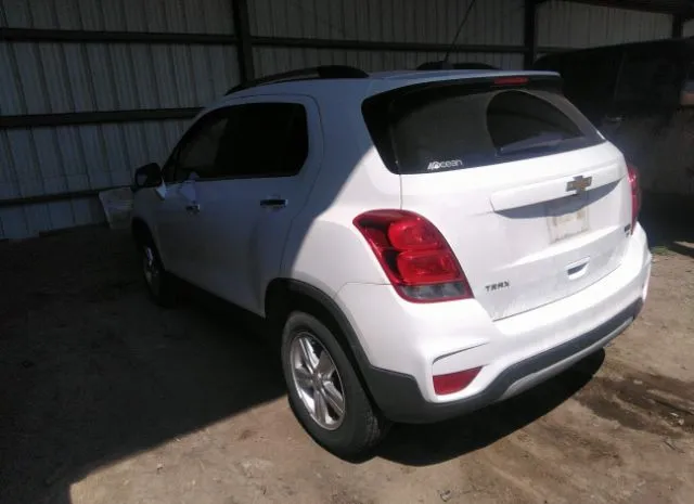 Photo 2 VIN: 3GNCJLSB3KL153673 - CHEVROLET TRAX 