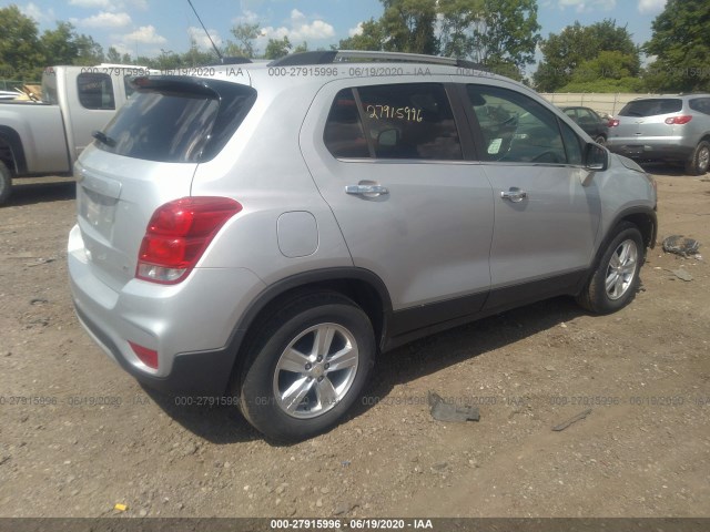 Photo 3 VIN: 3GNCJLSB3KL186107 - CHEVROLET TRAX 1LT 