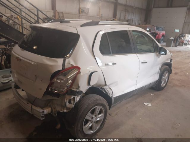 Photo 3 VIN: 3GNCJLSB3LL225814 - CHEVROLET TRAX 