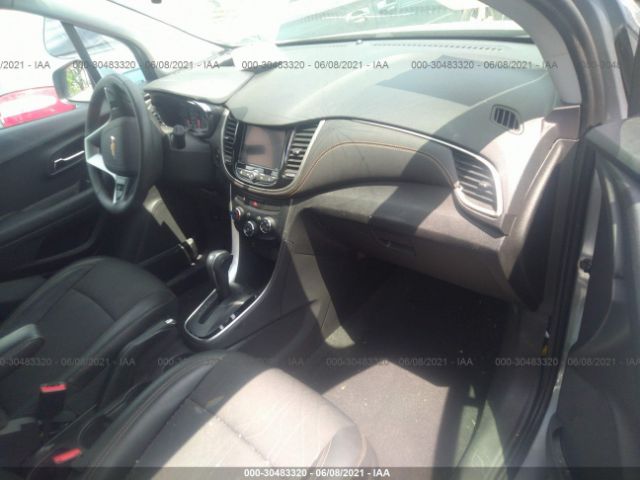 Photo 4 VIN: 3GNCJLSB3LL316162 - CHEVROLET TRAX 