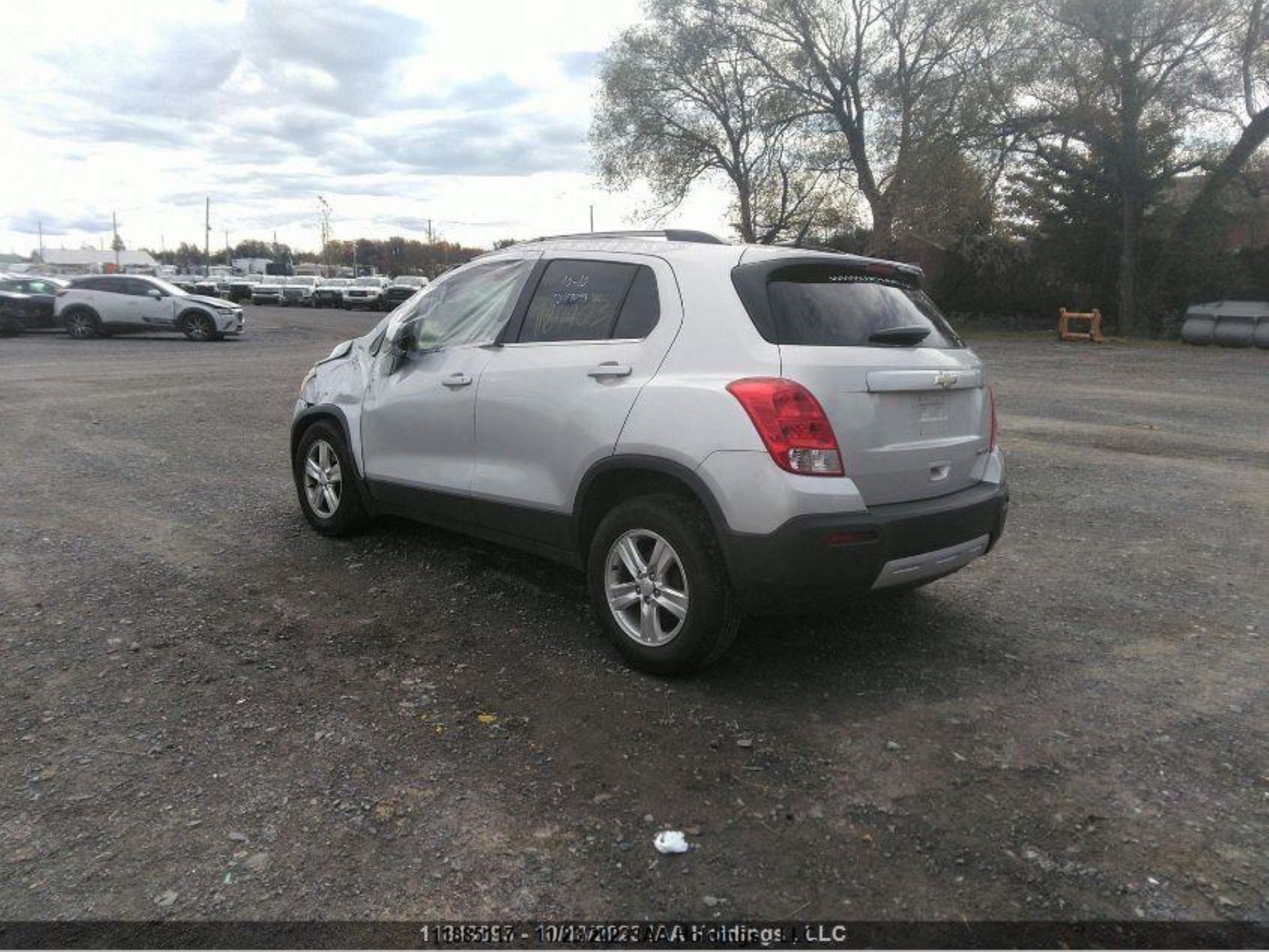 Photo 2 VIN: 3GNCJLSB4DL214712 - CHEVROLET TRAX 