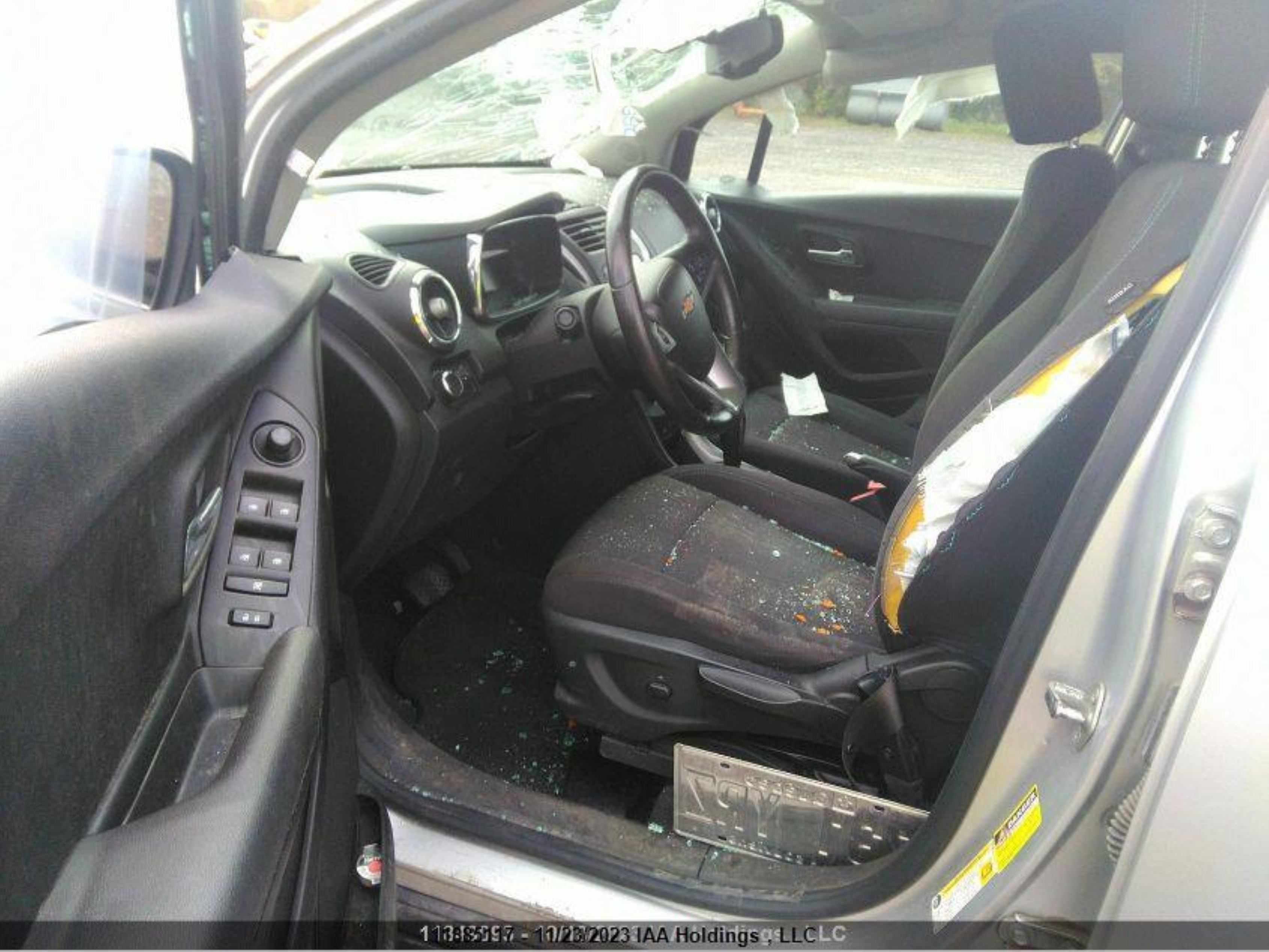 Photo 4 VIN: 3GNCJLSB4DL214712 - CHEVROLET TRAX 