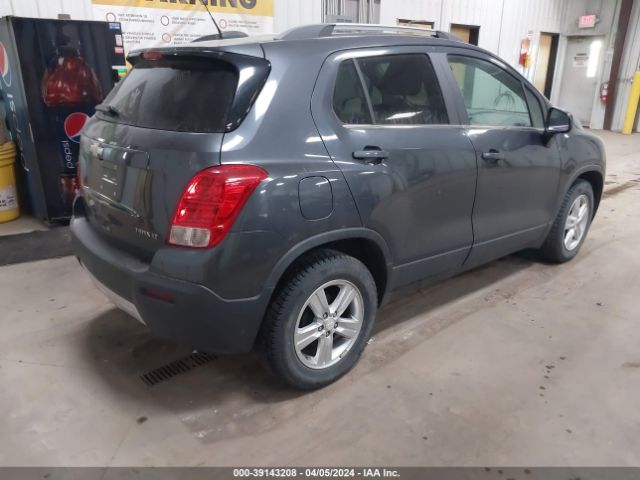 Photo 3 VIN: 3GNCJLSB4GL186298 - CHEVROLET TRAX 