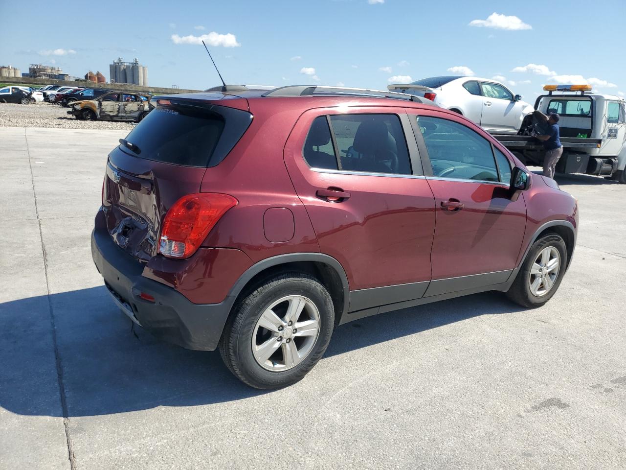 Photo 2 VIN: 3GNCJLSB4GL263865 - CHEVROLET TRAX 