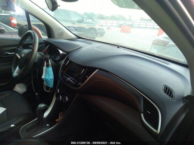 Photo 4 VIN: 3GNCJLSB4KL240448 - CHEVROLET TRAX 