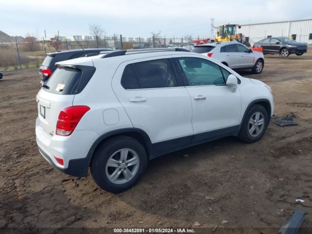 Photo 3 VIN: 3GNCJLSB4KL368205 - CHEVROLET TRAX 