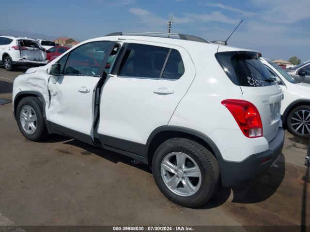 Photo 2 VIN: 3GNCJLSB5GL138681 - CHEVROLET TRAX 