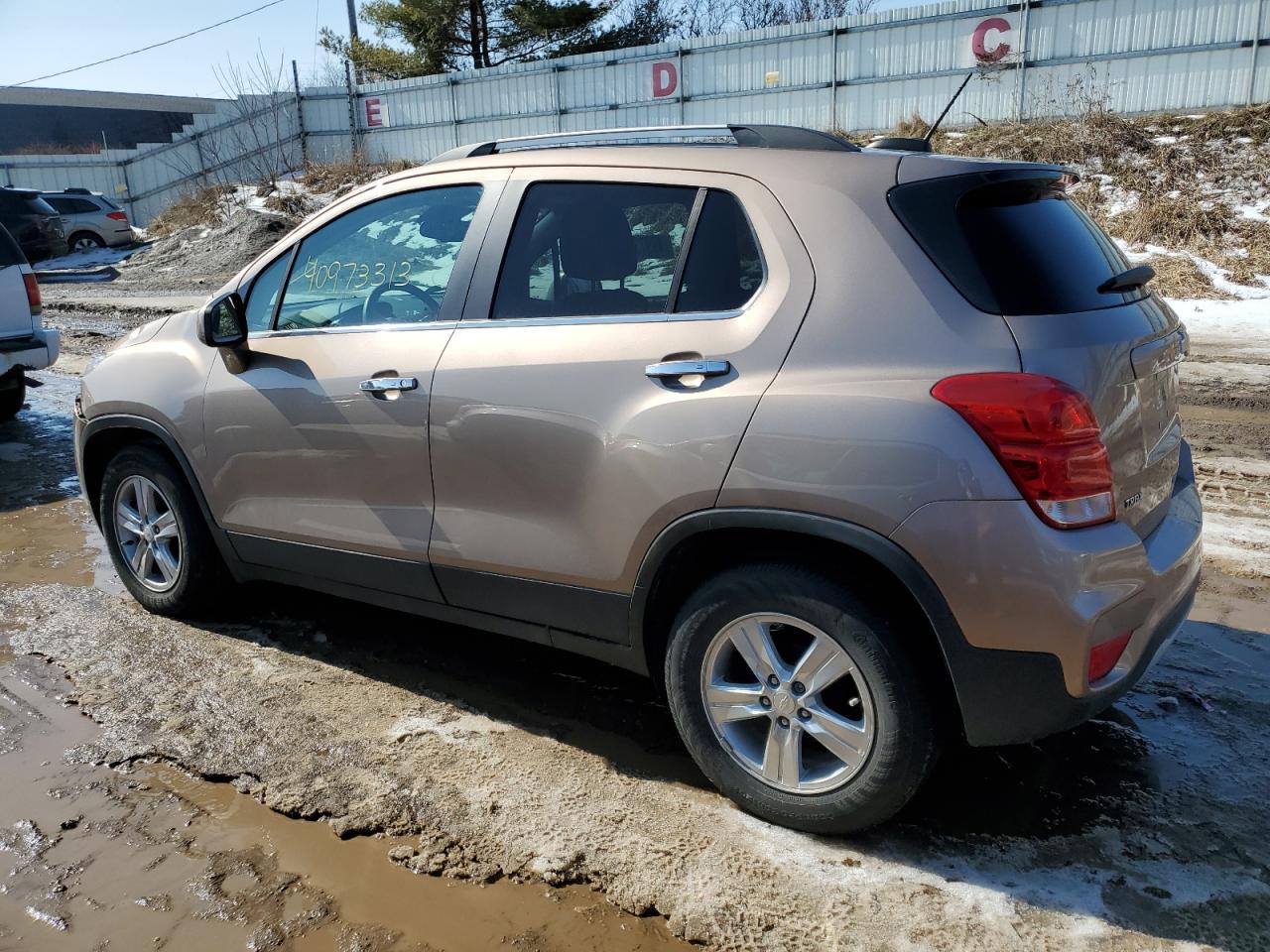 Photo 1 VIN: 3GNCJLSB5JL401789 - CHEVROLET TRAX 