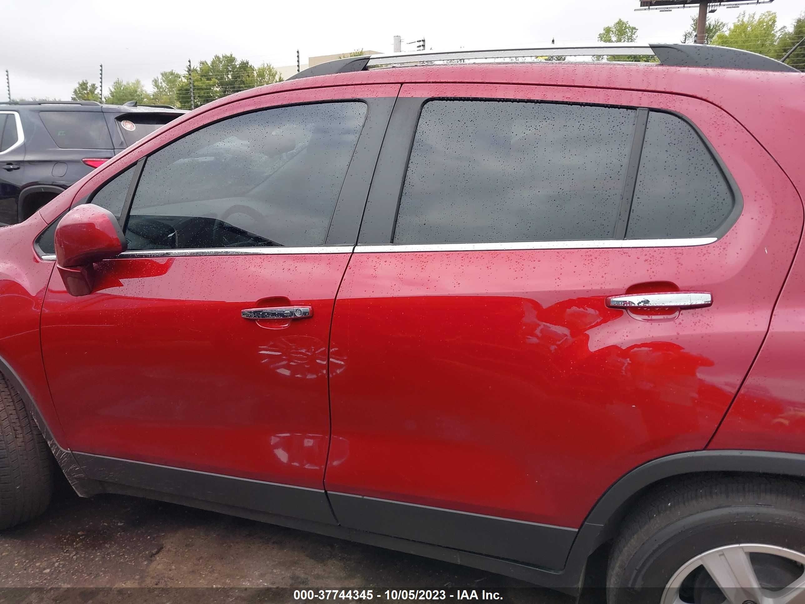 Photo 13 VIN: 3GNCJLSB5KL286693 - CHEVROLET TRAX 