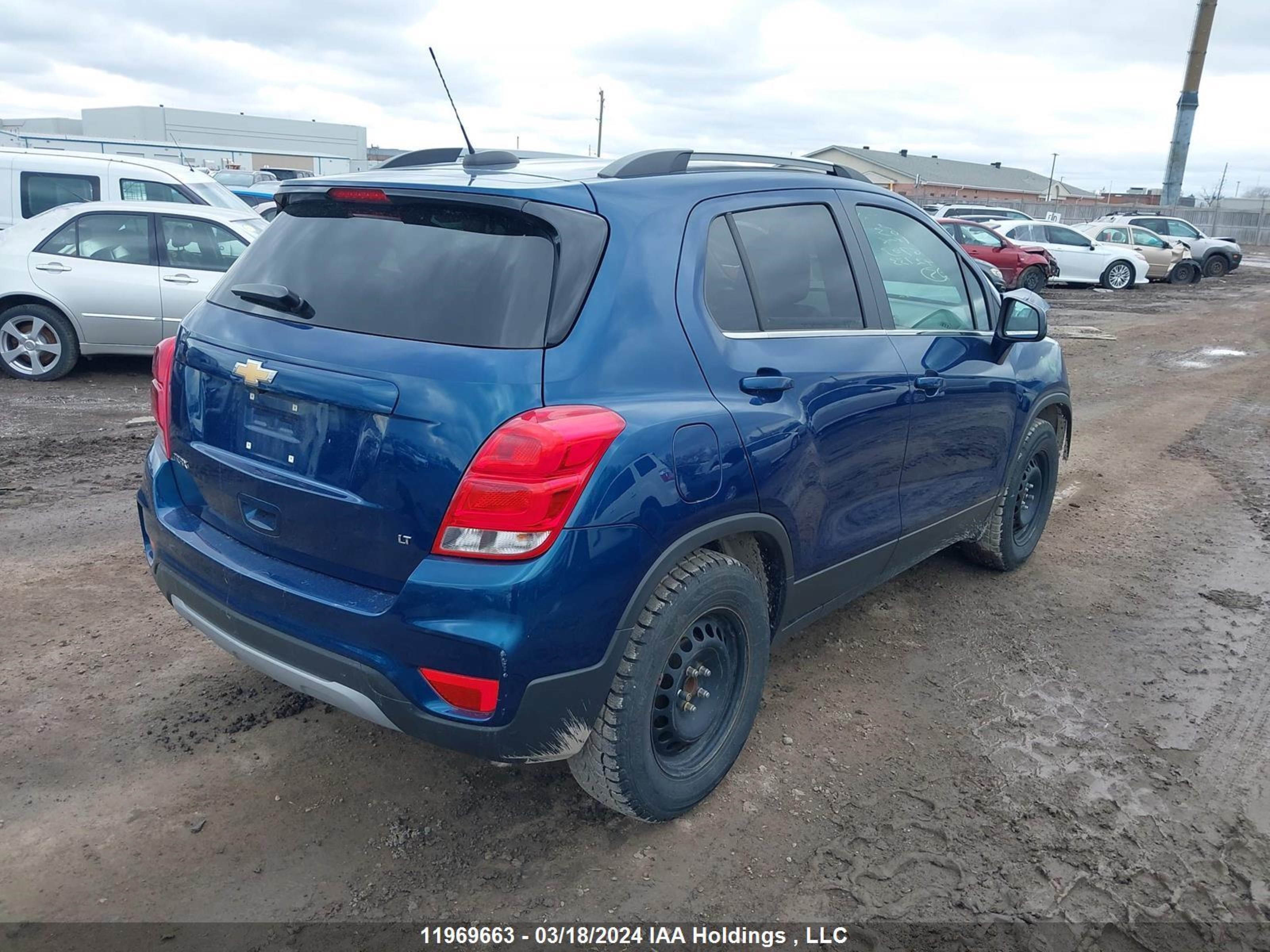 Photo 3 VIN: 3GNCJLSB5KL376703 - CHEVROLET TRAX 