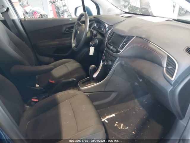 Photo 4 VIN: 3GNCJLSB5LL332413 - CHEVROLET TRAX 