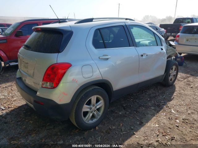 Photo 3 VIN: 3GNCJLSB6FL200930 - CHEVROLET TRAX 