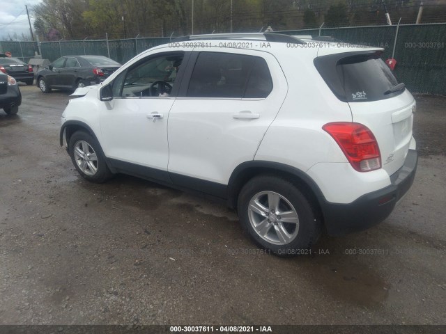 Photo 2 VIN: 3GNCJLSB6GL269926 - CHEVROLET TRAX 