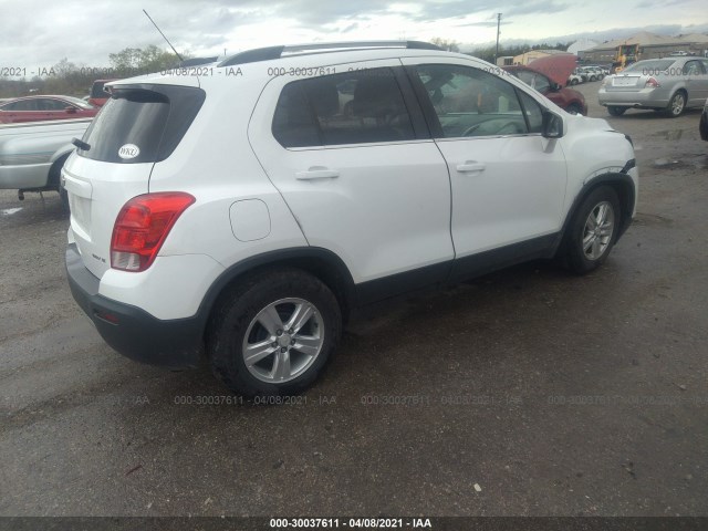 Photo 3 VIN: 3GNCJLSB6GL269926 - CHEVROLET TRAX 