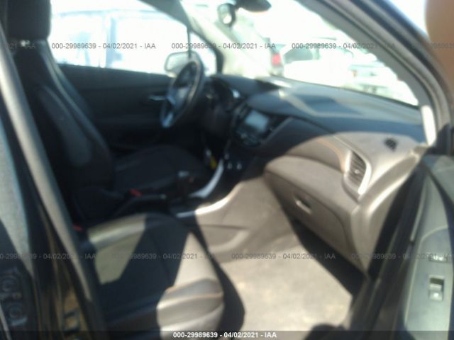 Photo 4 VIN: 3GNCJLSB6HL243277 - CHEVROLET TRAX 