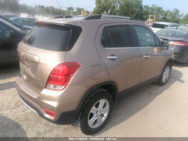 Photo 3 VIN: 3GNCJLSB6JL352716 - CHEVROLET TRAX 