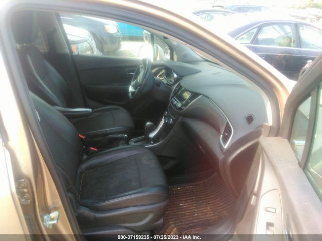 Photo 4 VIN: 3GNCJLSB6JL352716 - CHEVROLET TRAX 