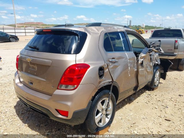 Photo 3 VIN: 3GNCJLSB6JL383366 - CHEVROLET TRAX 