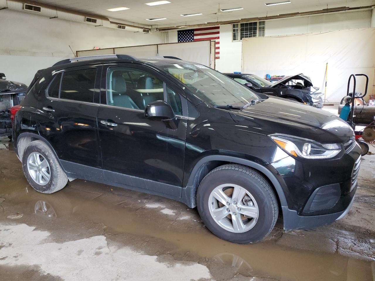 Photo 3 VIN: 3GNCJLSB6KL112907 - CHEVROLET TRAX 