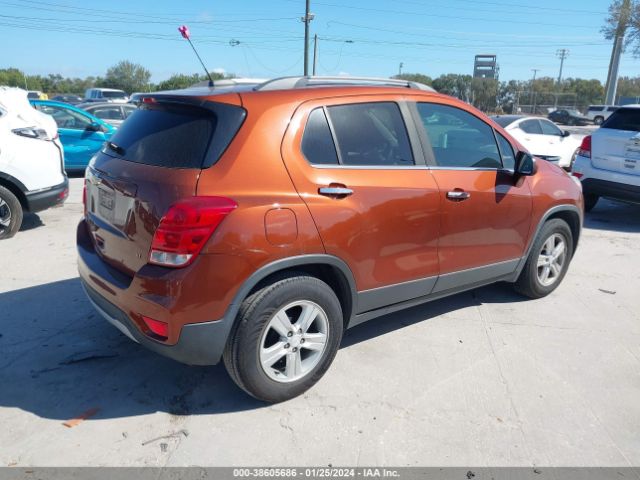 Photo 3 VIN: 3GNCJLSB6KL240516 - CHEVROLET TRAX 