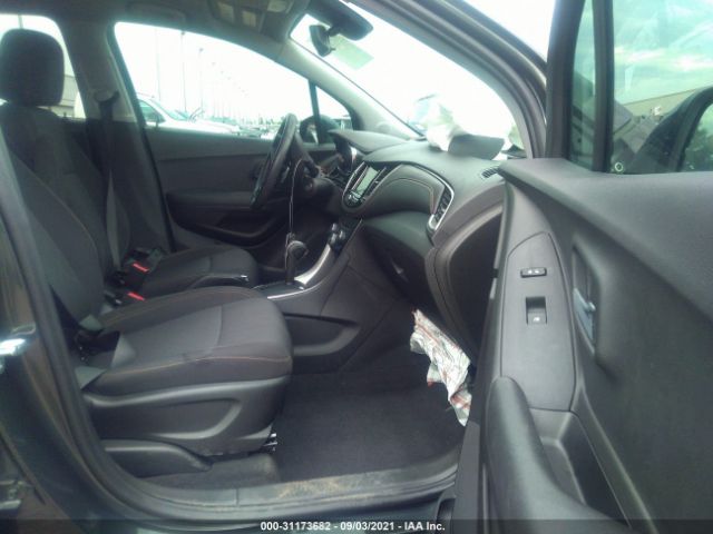 Photo 4 VIN: 3GNCJLSB6KL255274 - CHEVROLET TRAX 