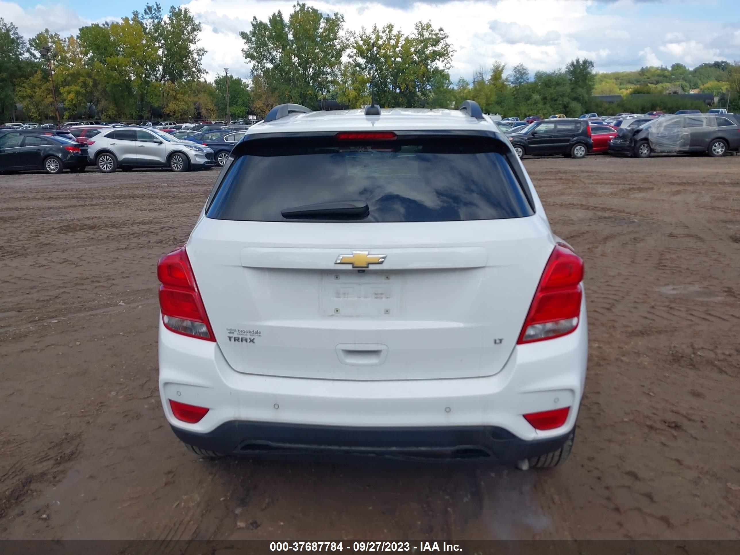 Photo 15 VIN: 3GNCJLSB6KL327994 - CHEVROLET TRAX 