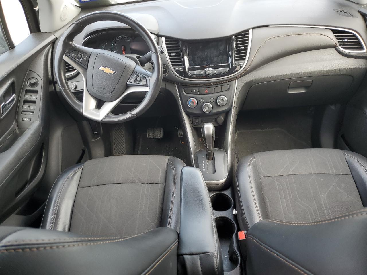 Photo 7 VIN: 3GNCJLSB6KL343564 - CHEVROLET TRAX 