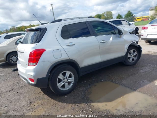 Photo 3 VIN: 3GNCJLSB6KL365855 - CHEVROLET TRAX 