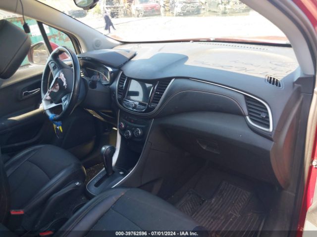 Photo 4 VIN: 3GNCJLSB6KL366035 - CHEVROLET TRAX 